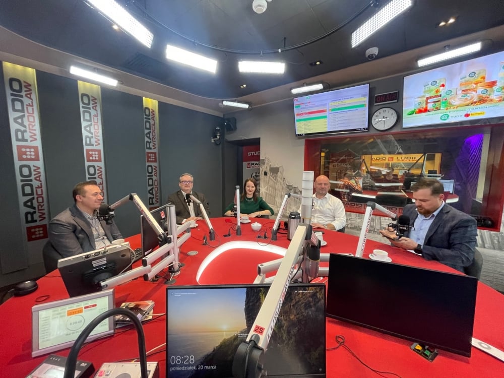 2023 03 20 Debata poliyczna RW Dominik Kłosowski